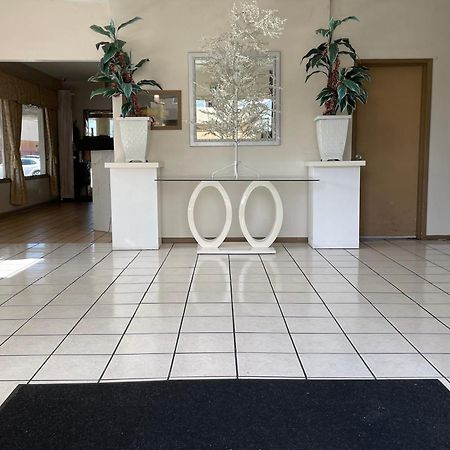 Grand Inn Fullerton Luaran gambar