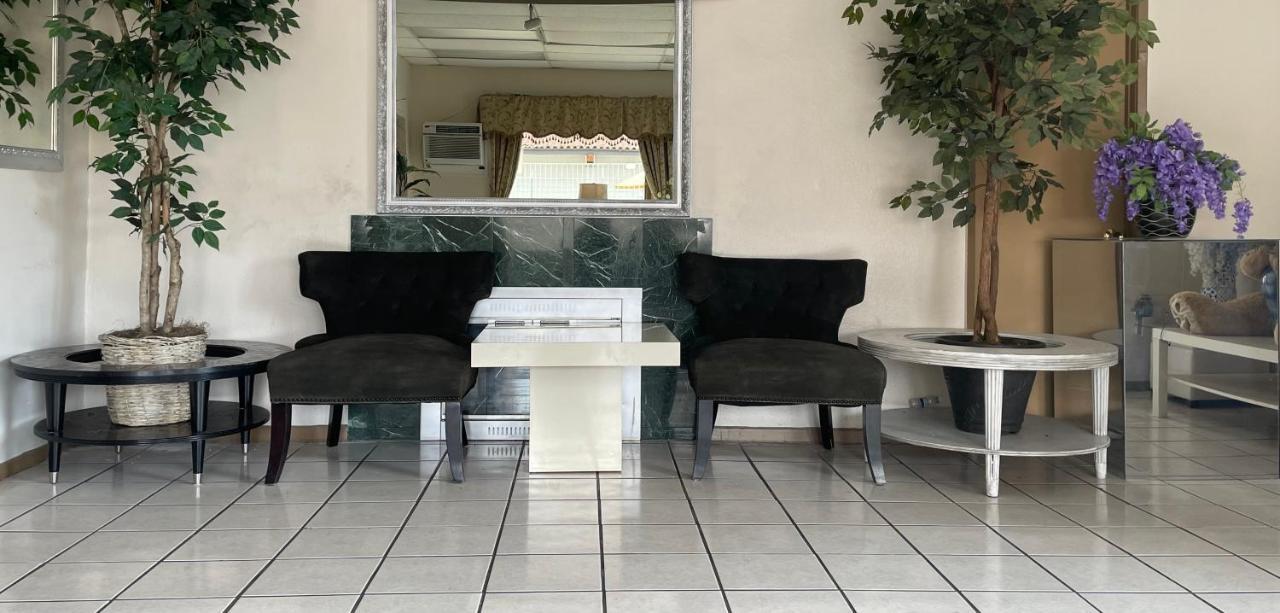 Grand Inn Fullerton Luaran gambar
