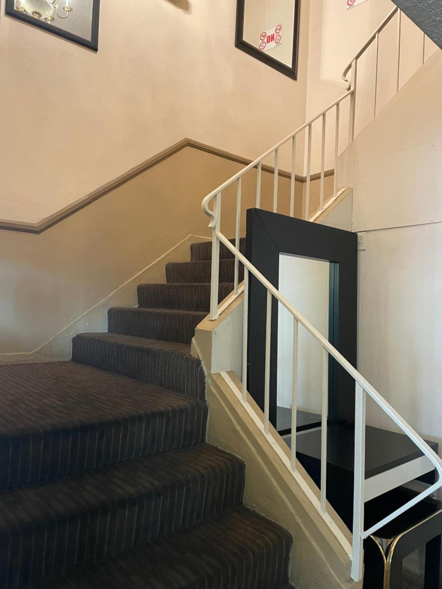 Grand Inn Fullerton Luaran gambar