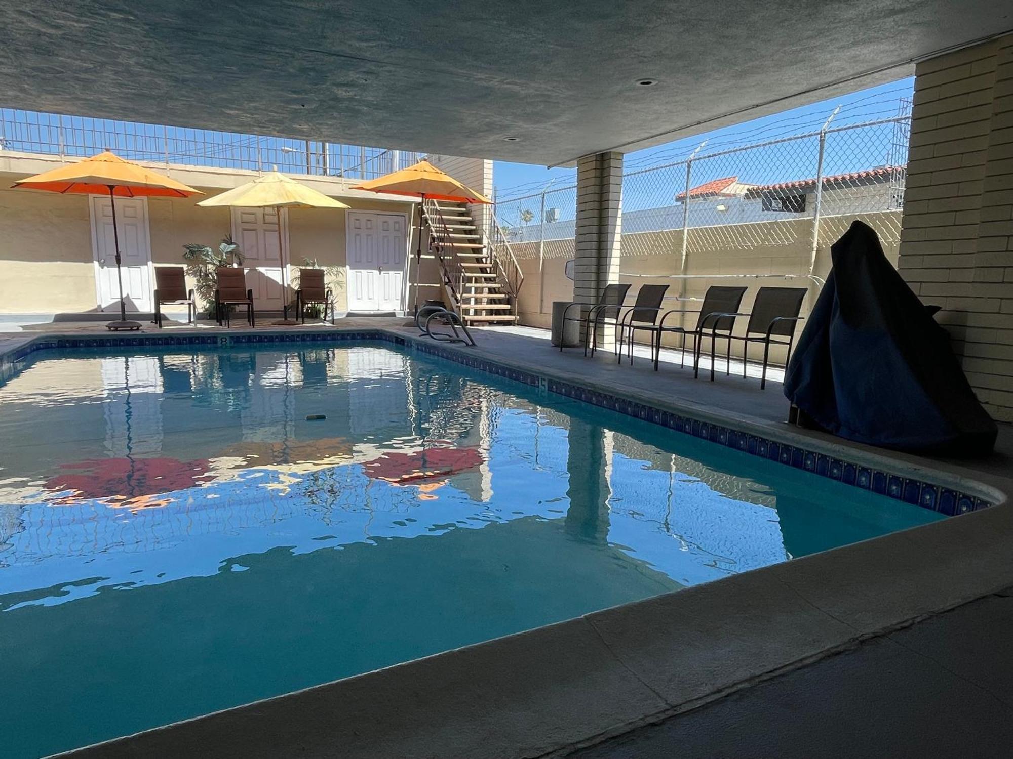 Grand Inn Fullerton Luaran gambar