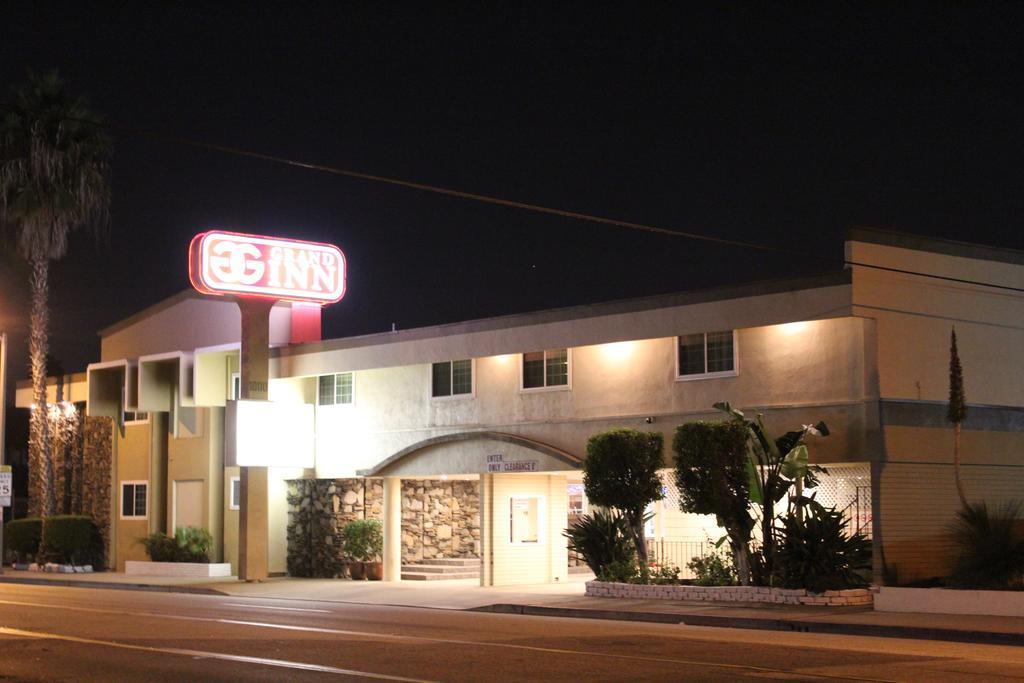 Grand Inn Fullerton Luaran gambar